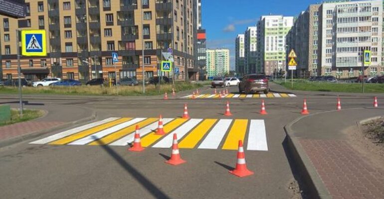 В муниципалитете обновляют дорожные знаки