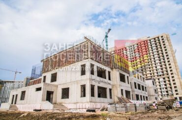 Возведение фасада детского сада на 190 мест в социальном квартале Кудрово завершится к концу месяца